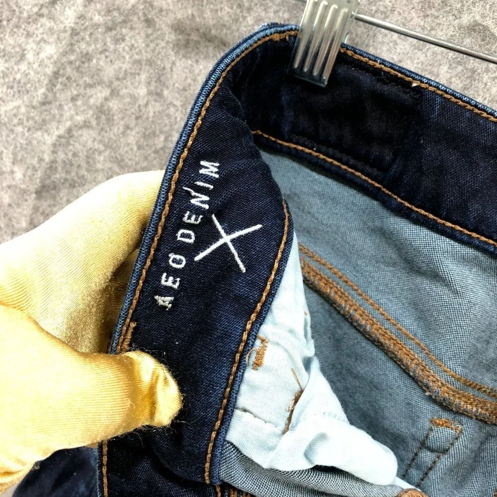 American Eagle Hi-Rise‎ Shortie Denim Shorts Womens 2 Blue Dark Wash Cutoff